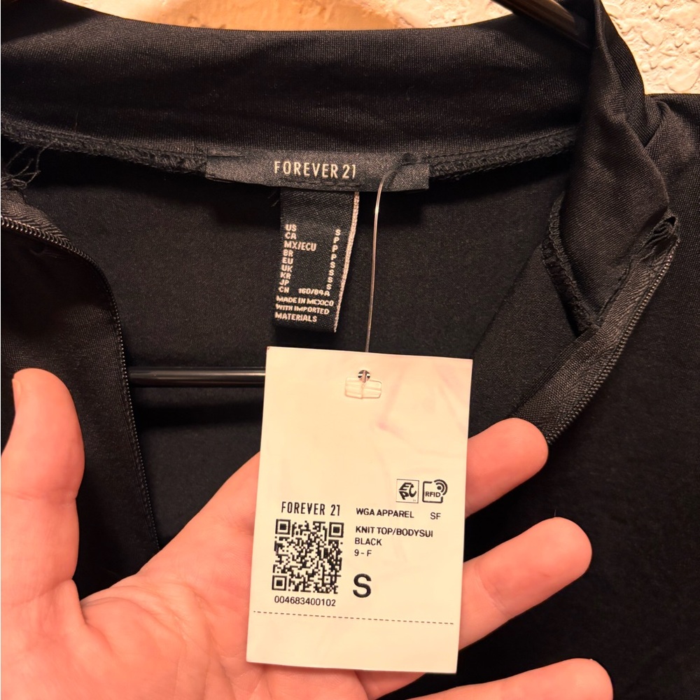 Forever 21 Black Zip-Up Bodysuit - Picture 2 of 4